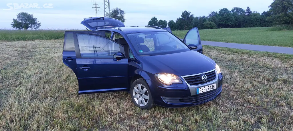 Volswagen touran 1.9 tdi,2009,DSG,7mist